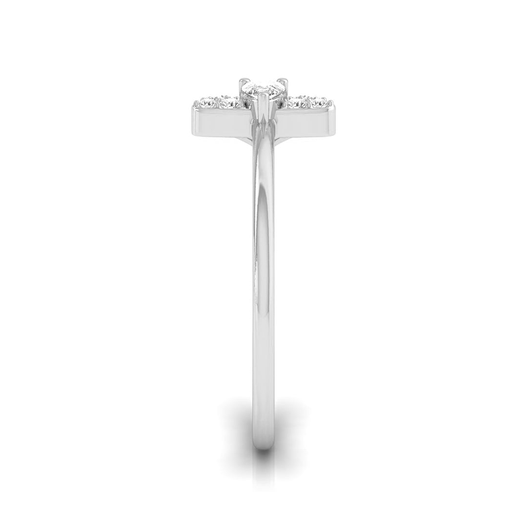 tricky triangle ring